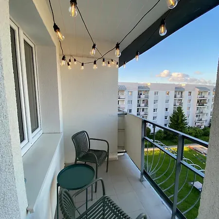 Sea La Vie Apartment *